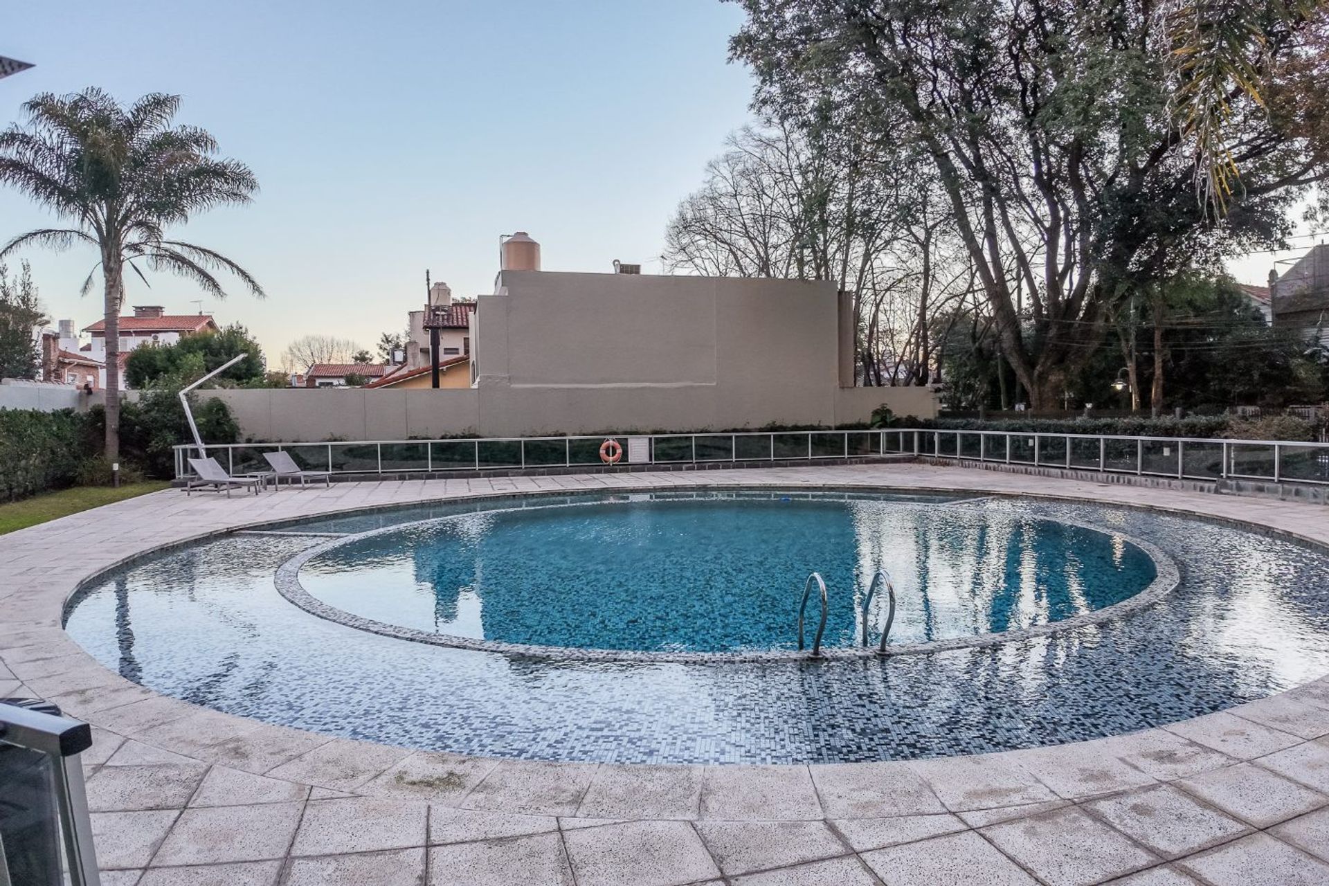 Departamento 3 Ambientes Venta La Lucila Cochera