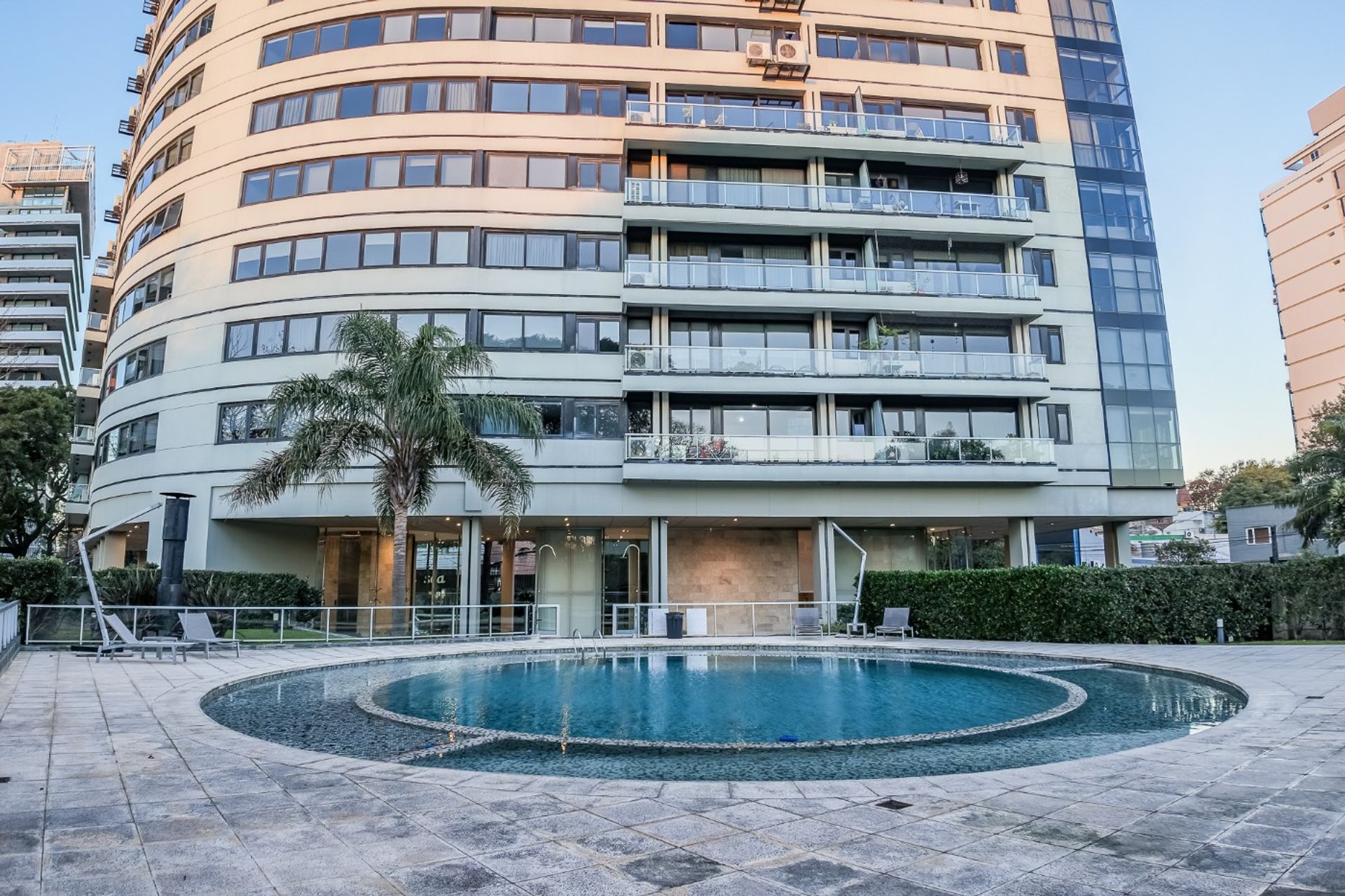 Departamento 3 Ambientes Venta La Lucila Cochera