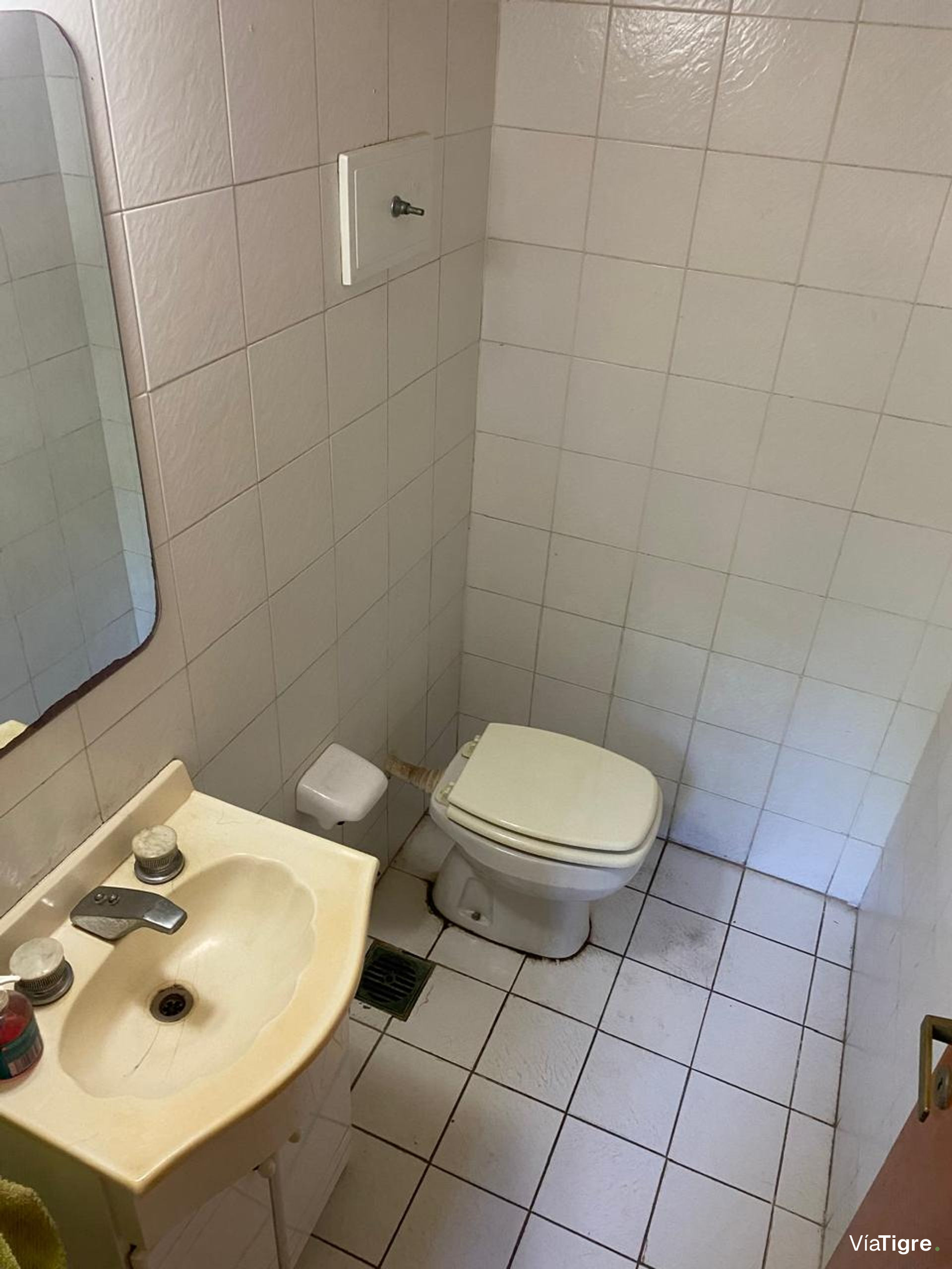 Venta Casa 4 Ambientes En Beccar Con Cochera