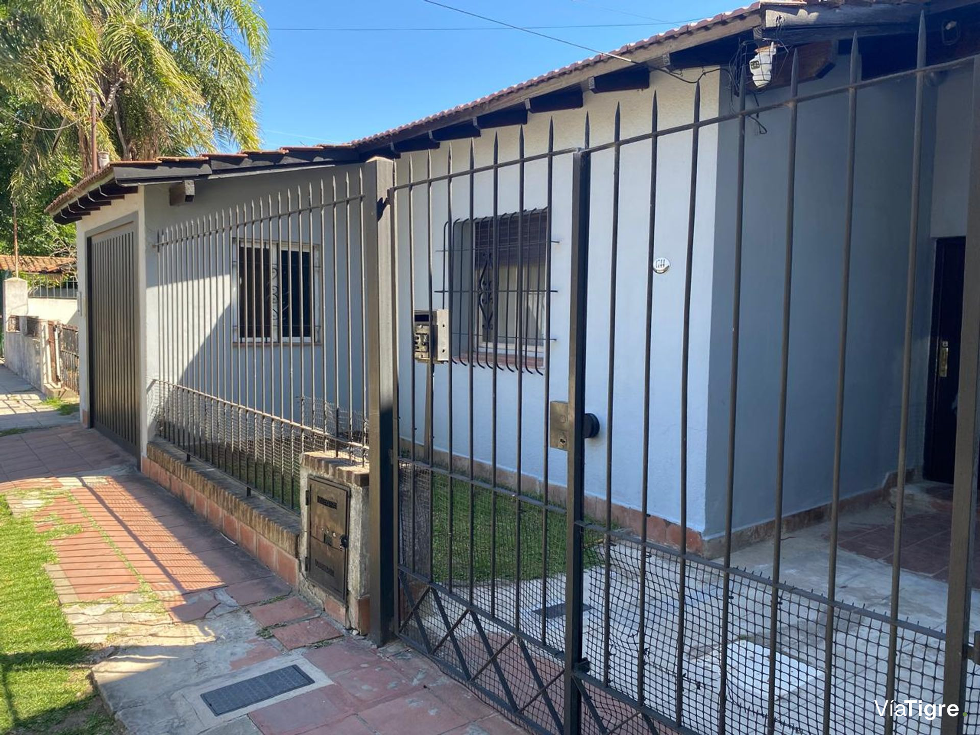 Venta Casa 4 Ambientes En Beccar Con Cochera