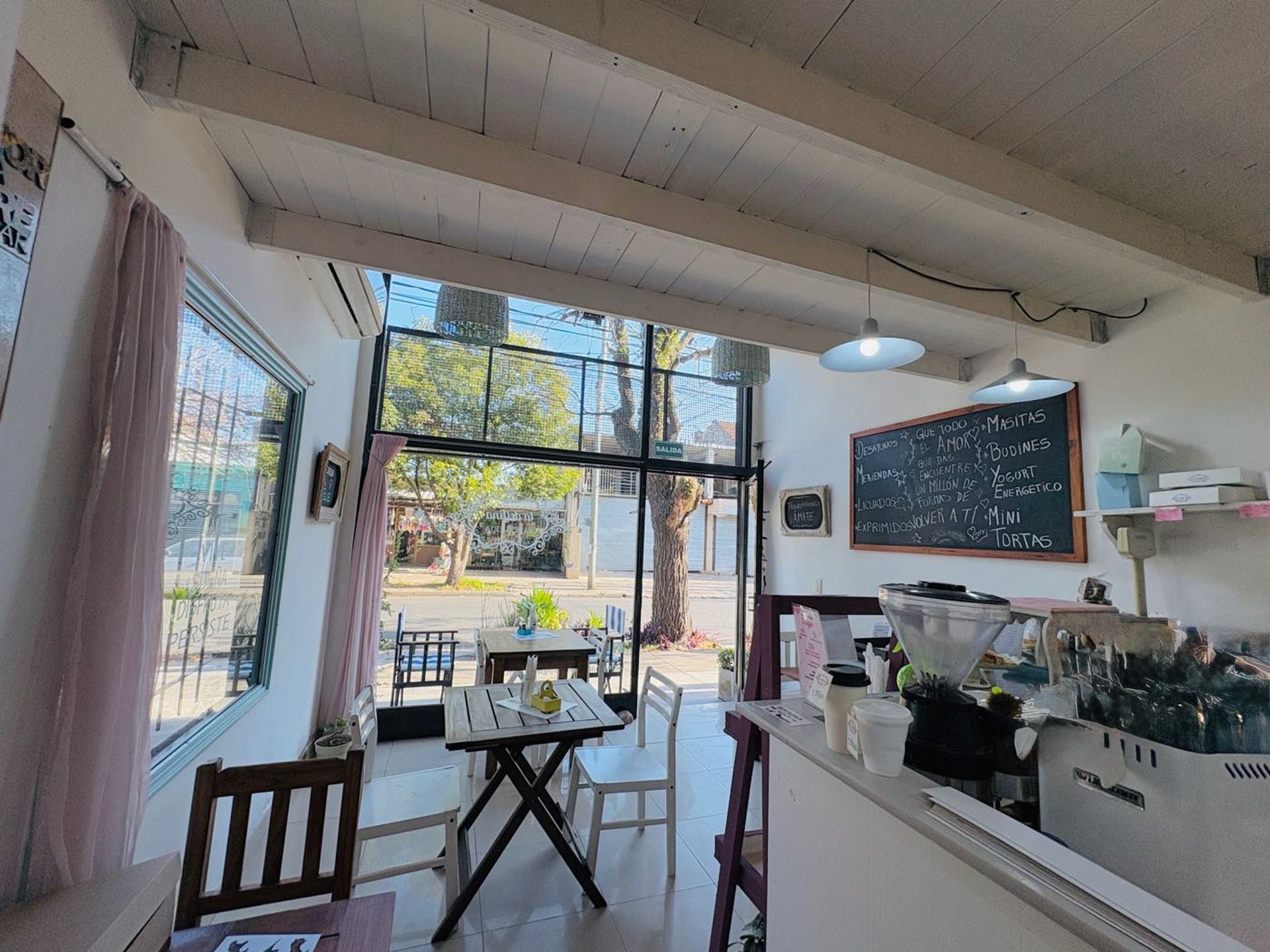 Alquiler Local Comercial Con Cochera