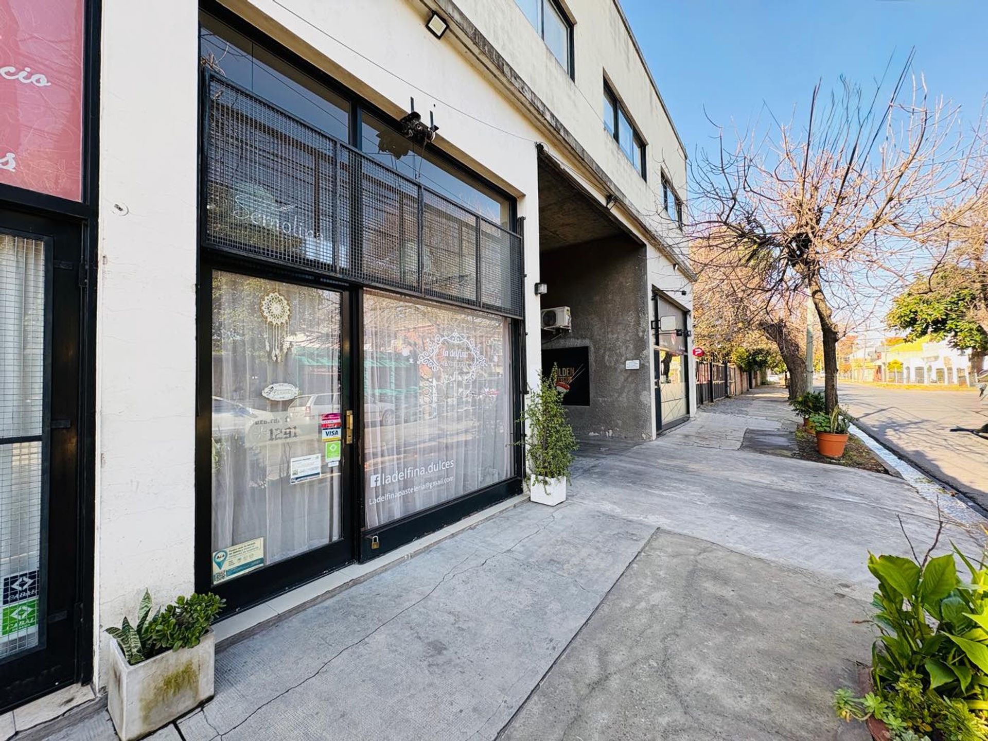Alquiler Local Comercial Con Cochera