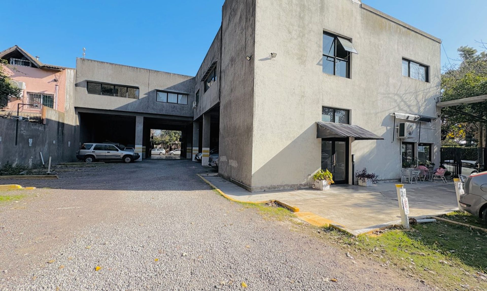 Alquiler Local Comercial Con Cochera