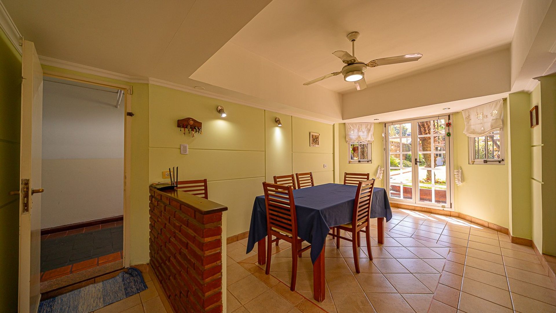 Impecable Casa 250 M2 6 Ambientes Florida