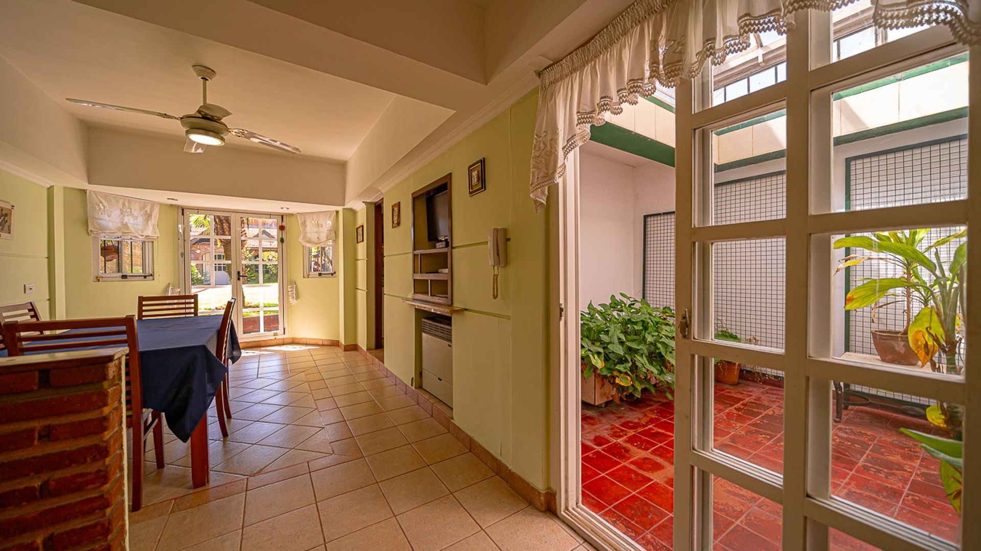Impecable Casa 250 M2 6 Ambientes Florida