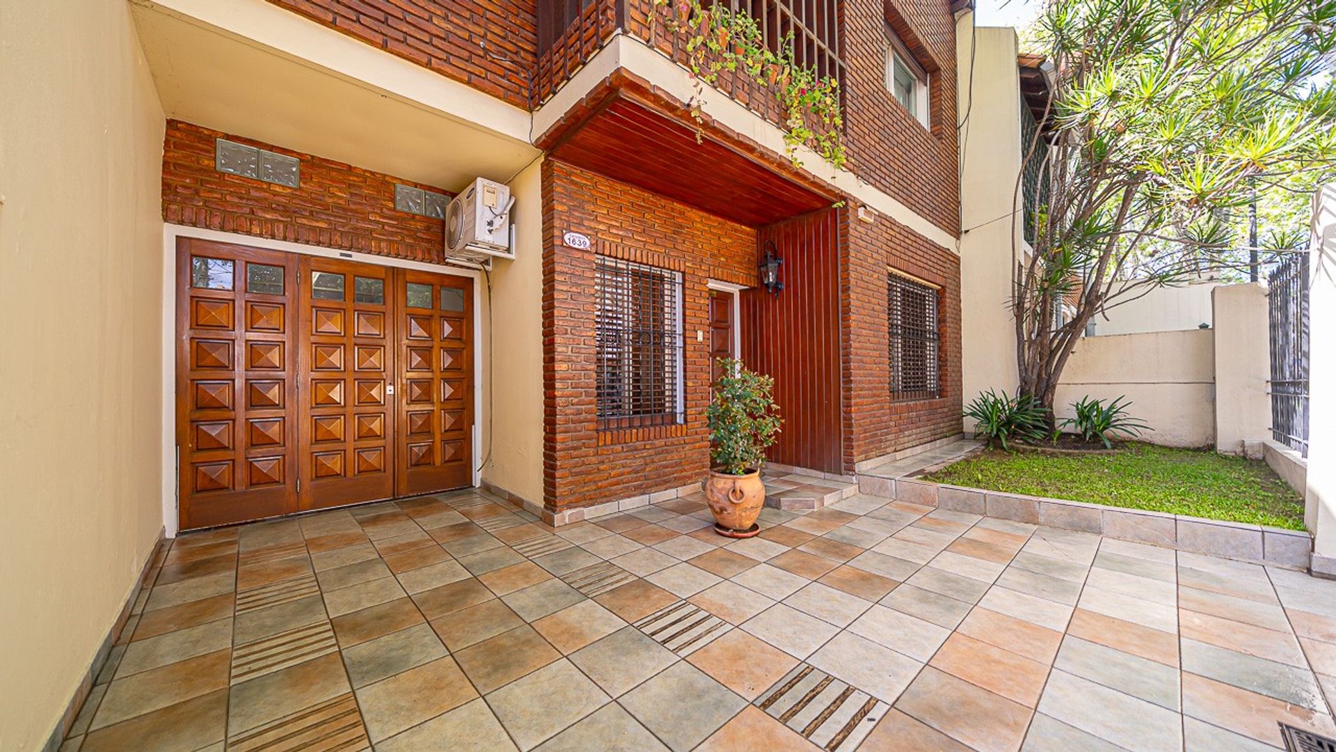 Impecable Casa 250 M2 6 Ambientes Florida