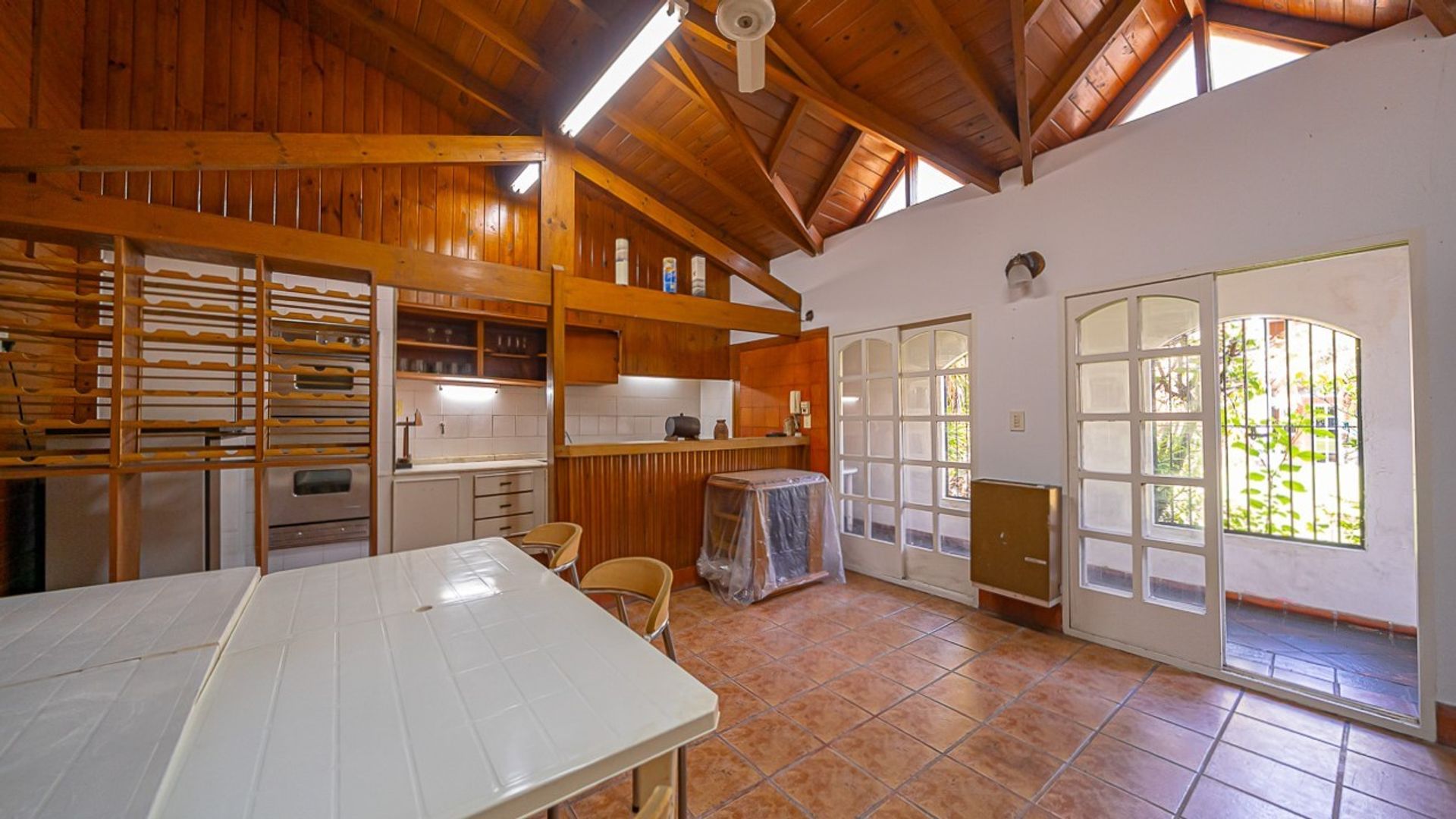 Impecable Casa 250 M2 6 Ambientes Florida