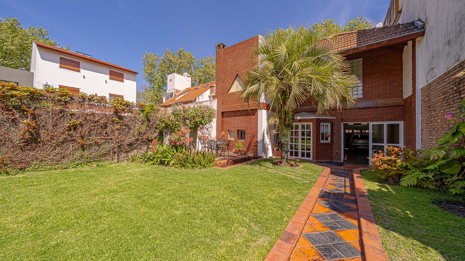 Impecable Casa 250 M2 6 Ambientes Florida
