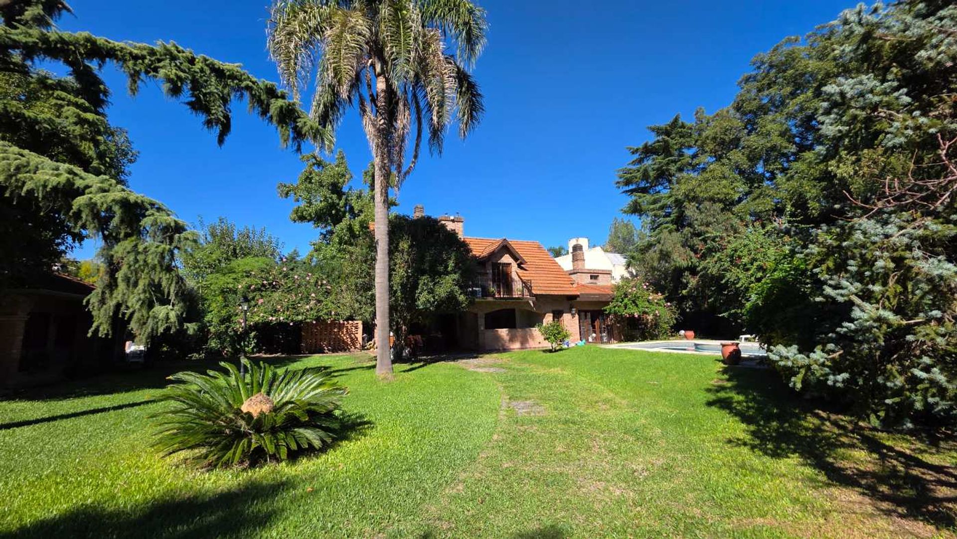 CASA VENTA BARRIO BELLO HORIZONTE TIGRE 4 amb