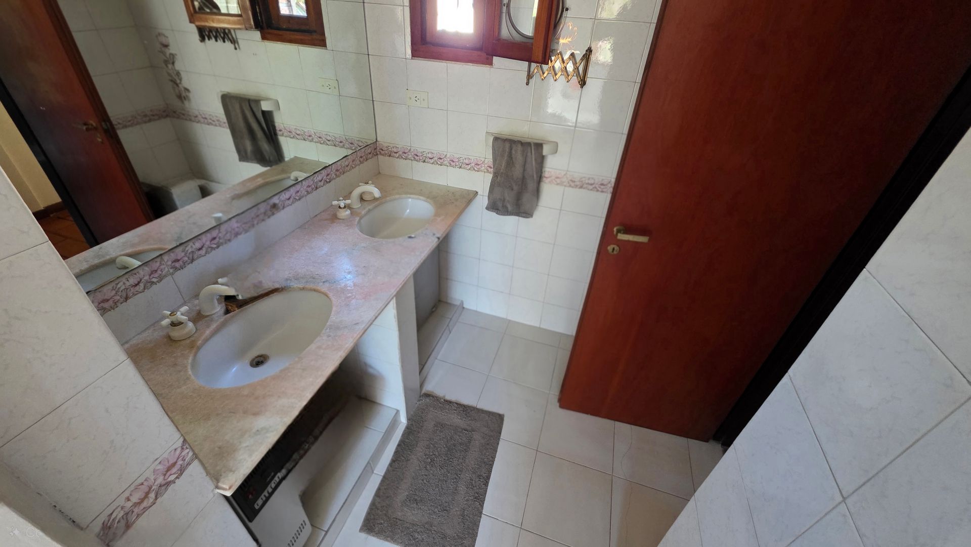 CASA VENTA BARRIO BELLO HORIZONTE TIGRE 4 amb
