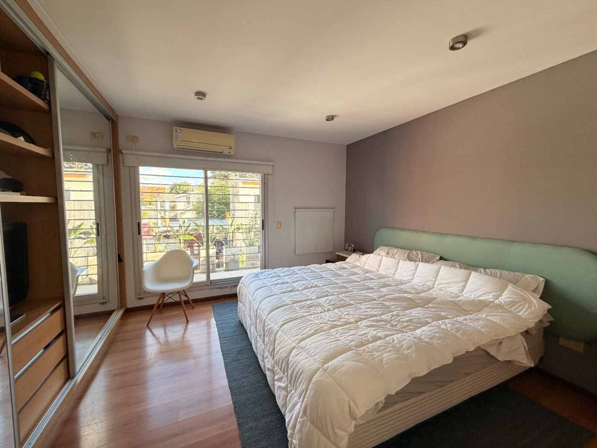 Triplex 4 Ambientes En Venta Martinez Con Pileta
