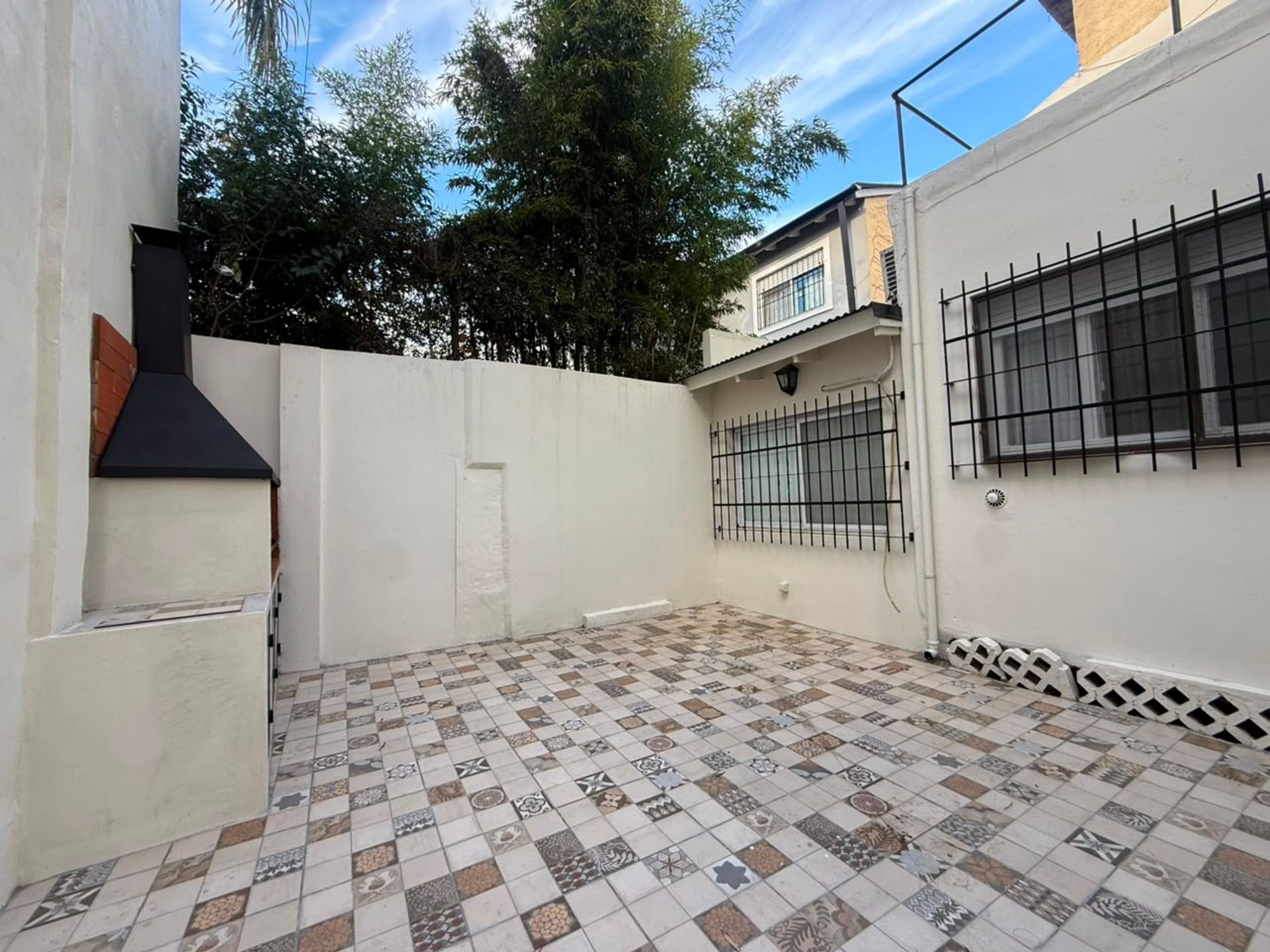 Alquiler Ph 3 Amb C Patio Y Parrilla En El Bajo Si