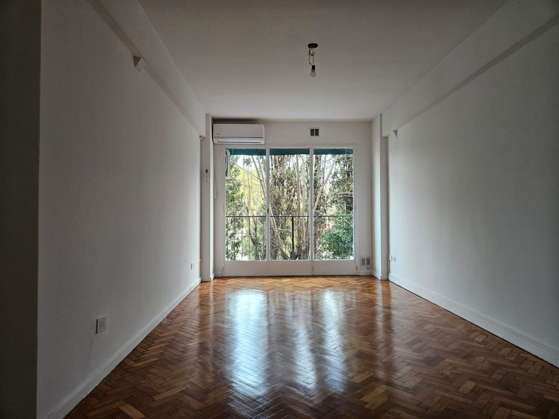 Depto 3 amb Alquiler Olivos con Balcon
