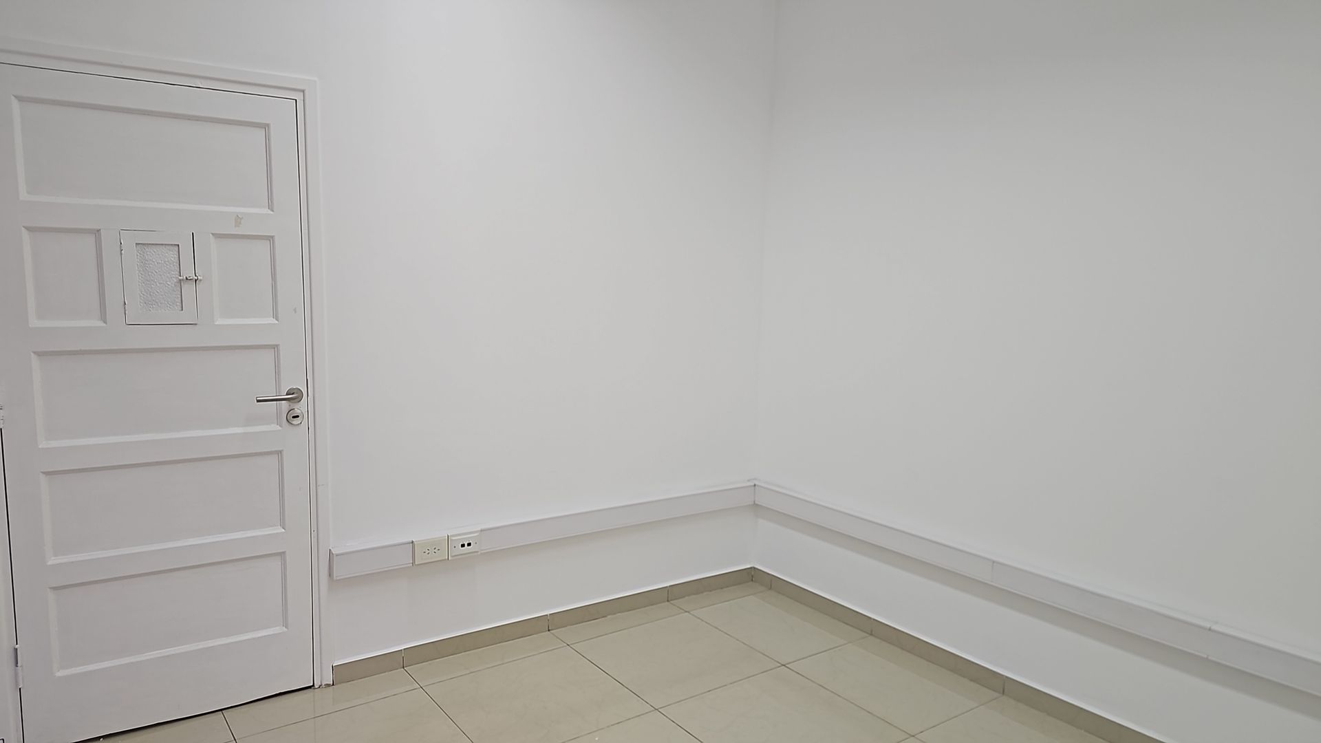 Alquiler Oficinas Impecables Y Luminosas Martinez
