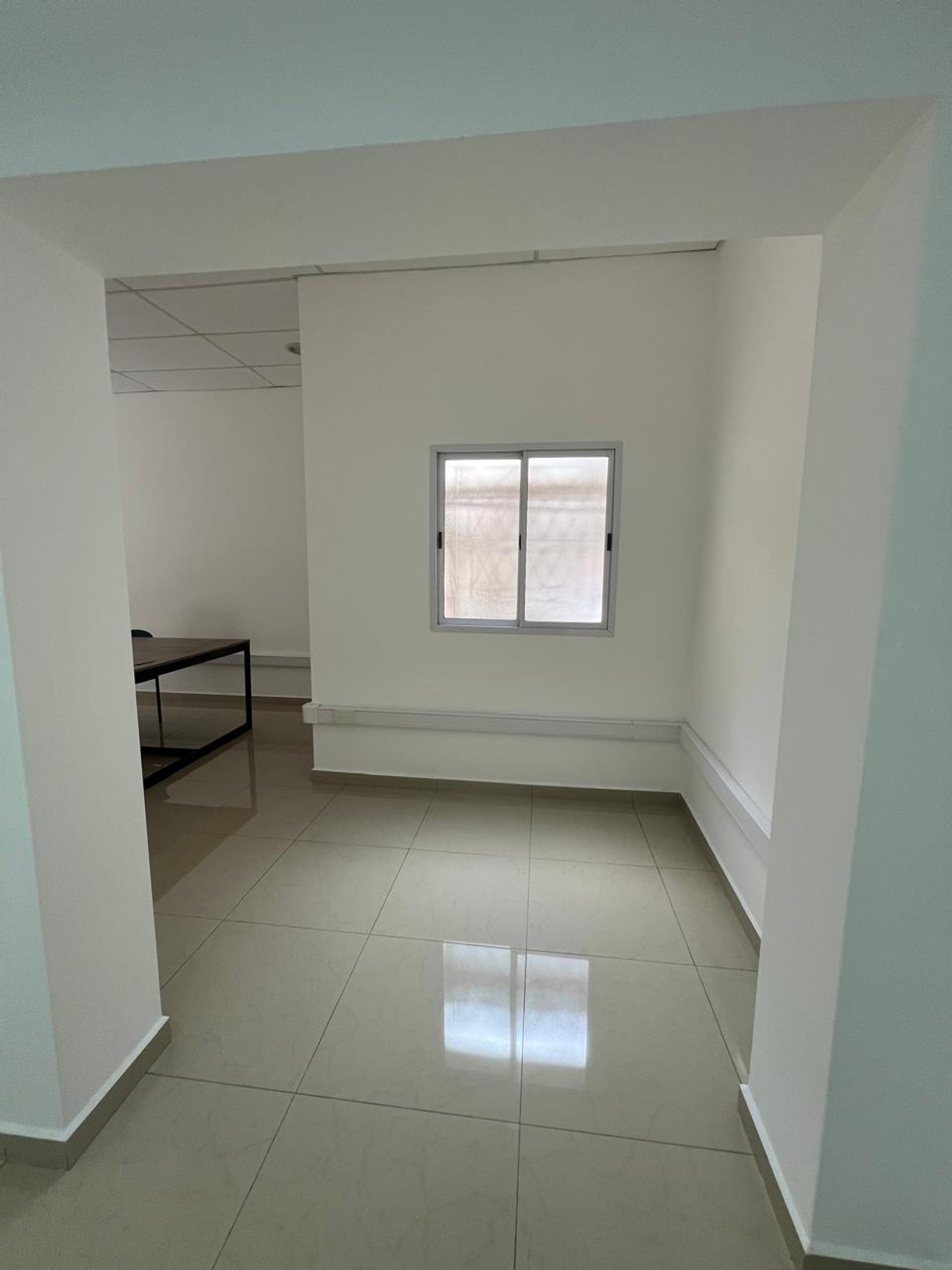 Alquiler Oficinas Impecables Y Luminosas Martinez