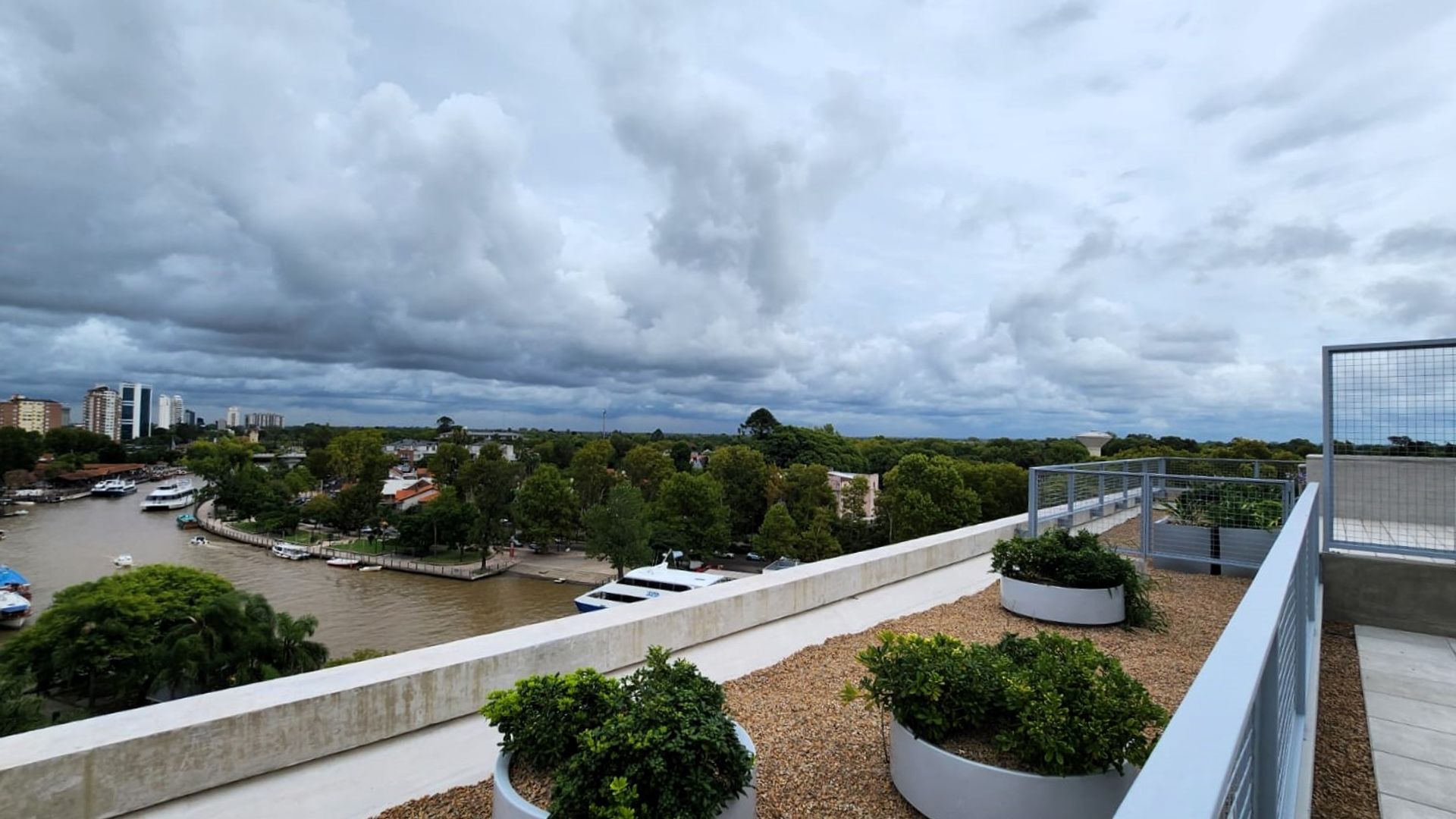 2 ambientes con terraza y cochera ALQUILER TIGRE