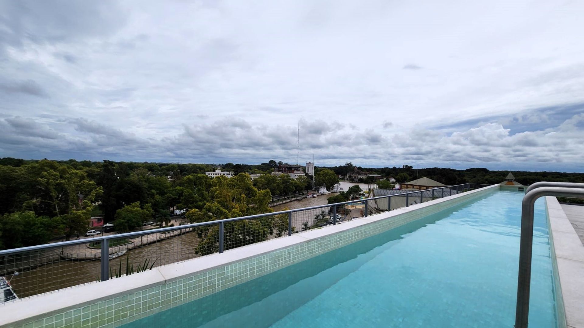 2 ambientes con terraza y cochera ALQUILER TIGRE