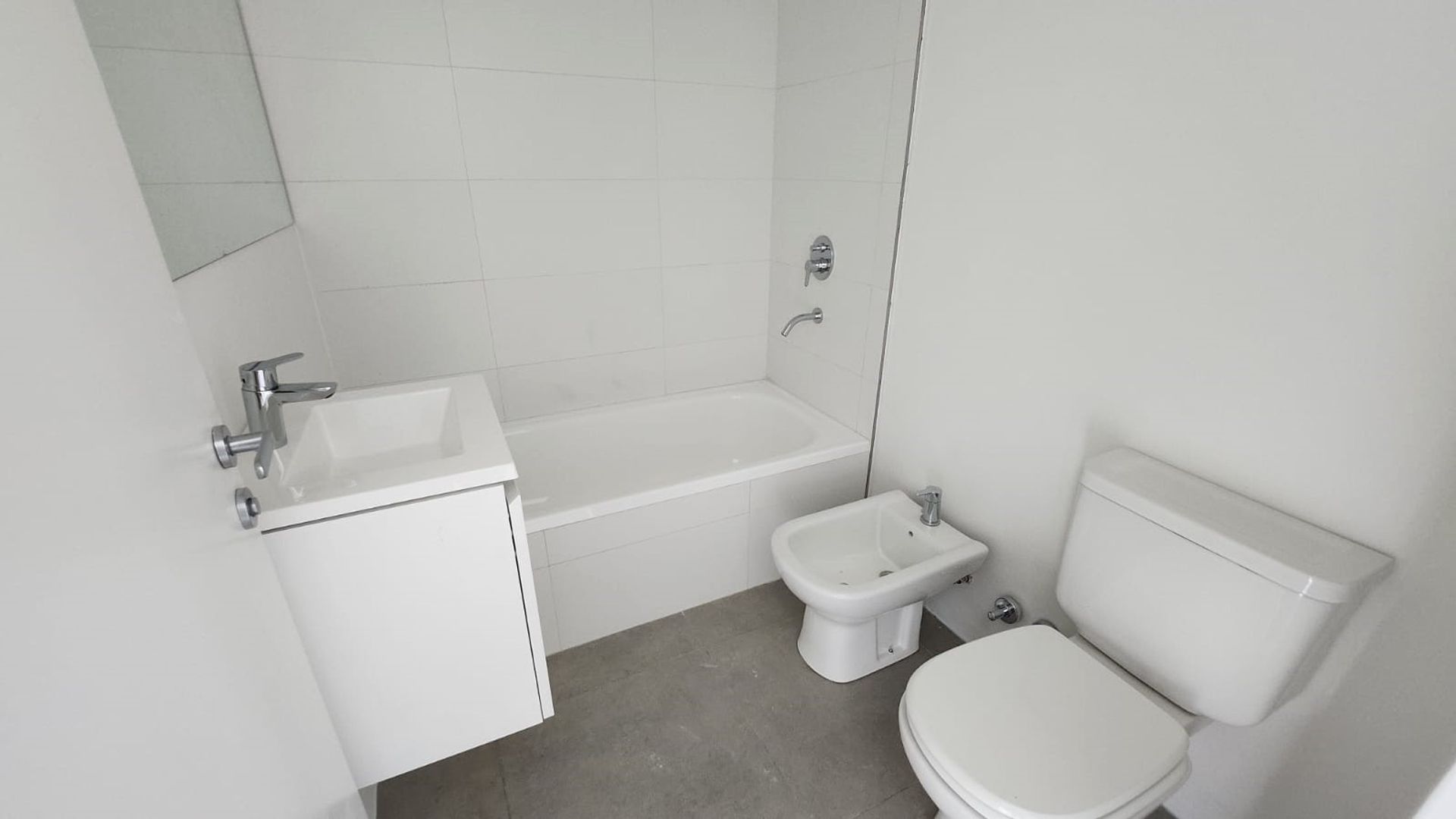 2 ambientes con terraza y cochera ALQUILER TIGRE