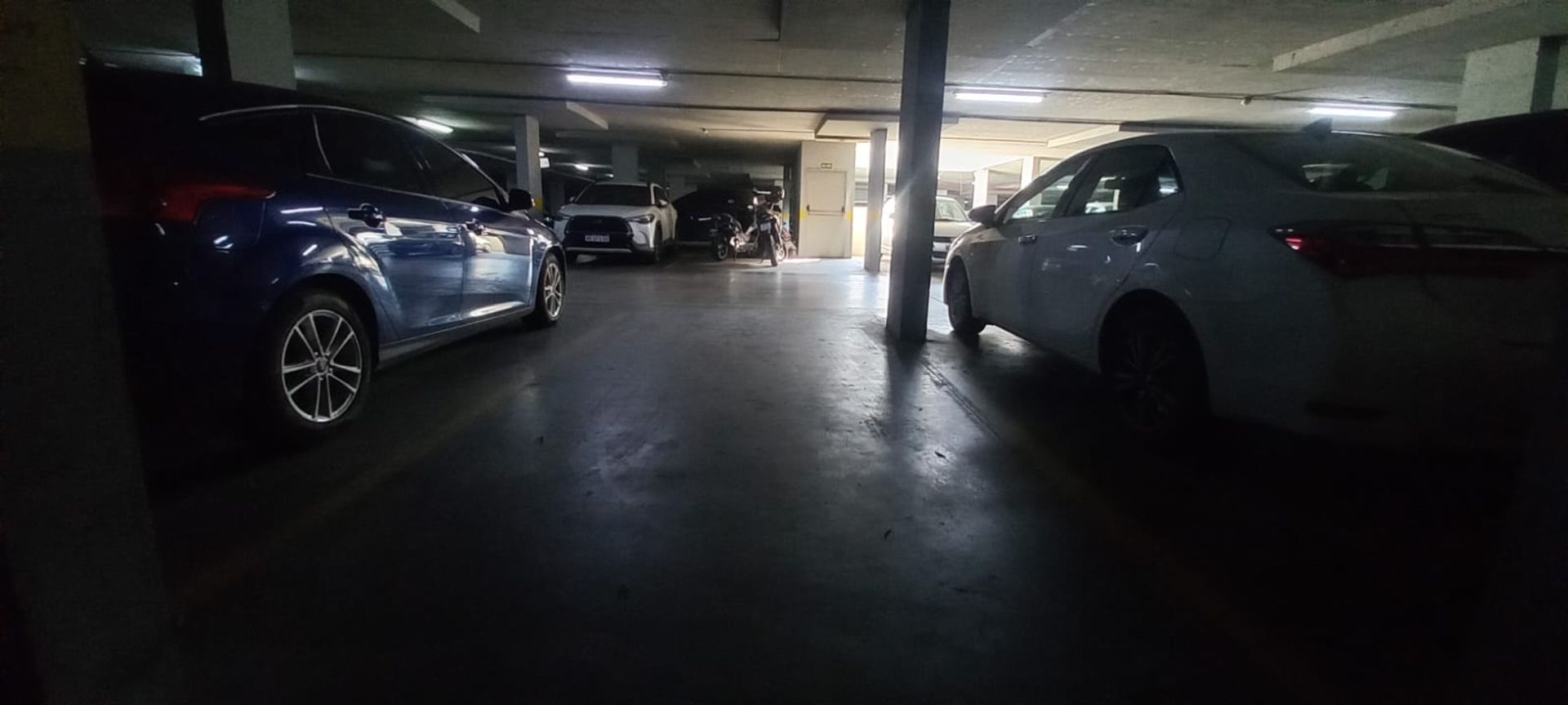Cochera cubierta en venta en Beccar Plaza II
