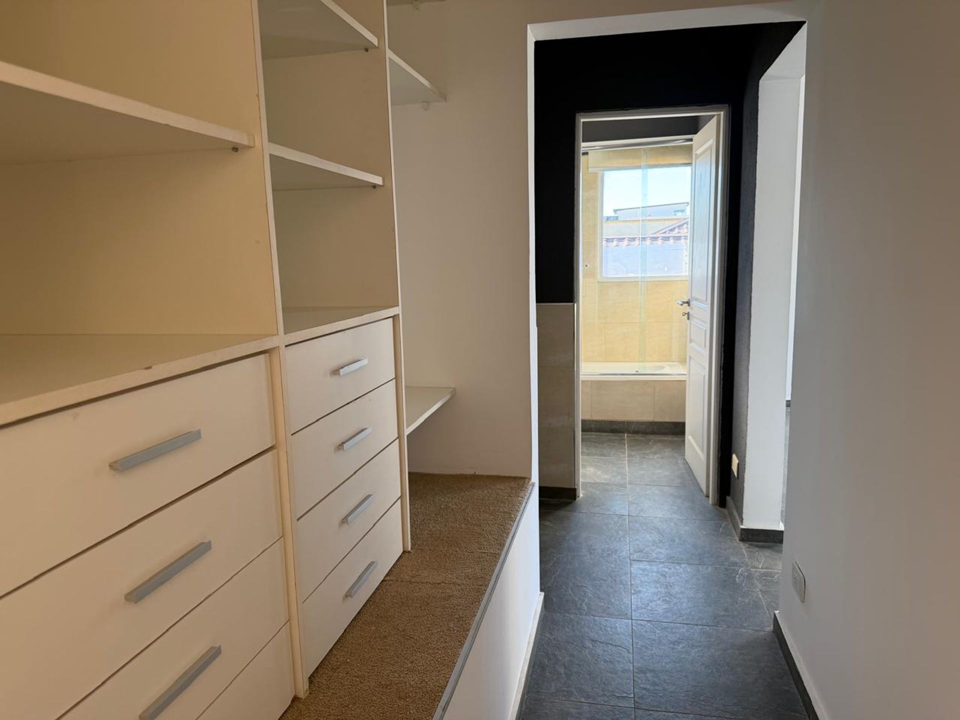Venta Casa 6 Amb /Pileta B° San Marcos Villanueva