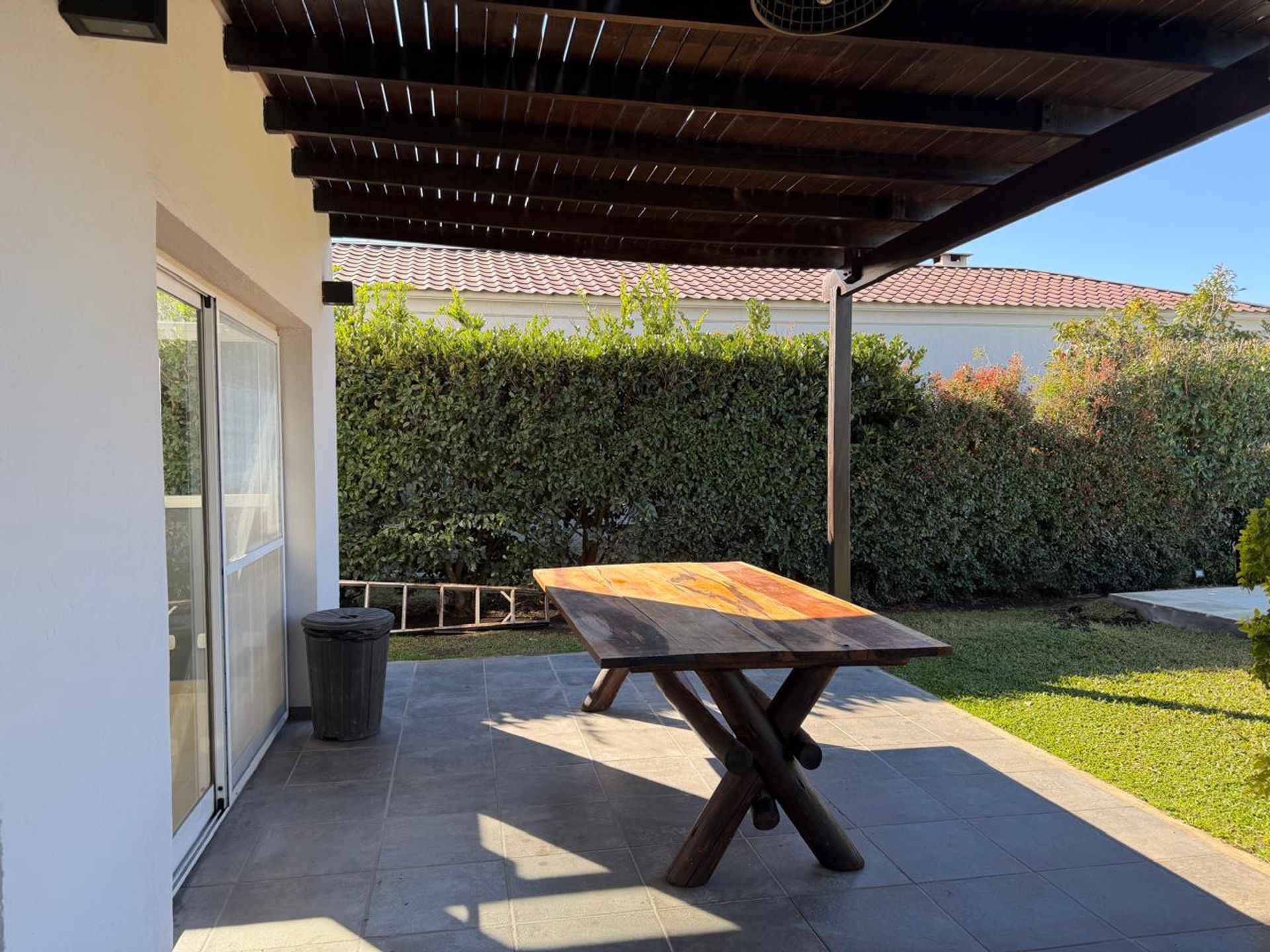 Venta Casa 6 Amb /Pileta B° San Marcos Villanueva