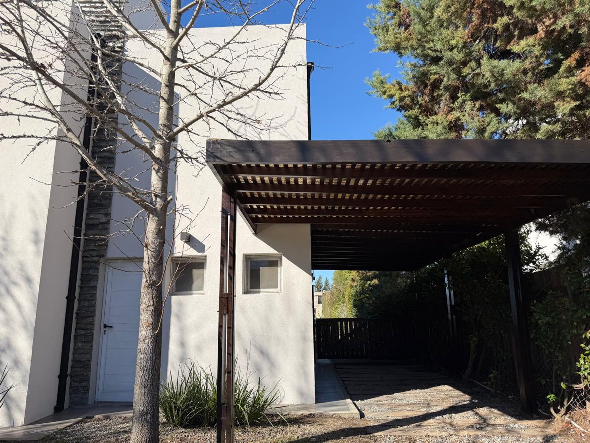 Venta Casa 6 Amb /Pileta B° San Marcos Villanueva