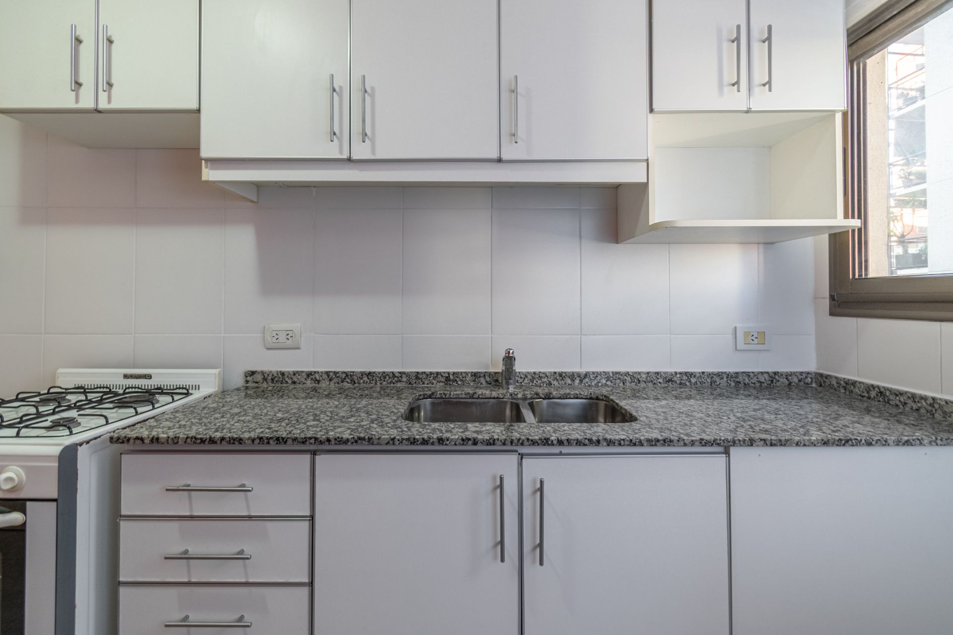 Depto 4 Amb Alquiler Cochera Balcon Y Amenities