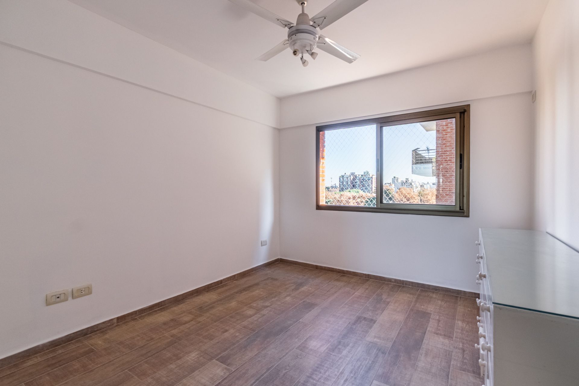 Depto 4 Amb Alquiler Cochera Balcon Y Amenities