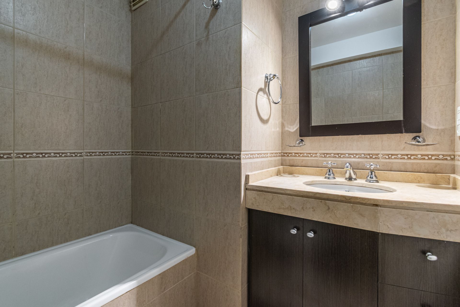 Depto 4 Amb Alquiler Cochera Balcon Y Amenities