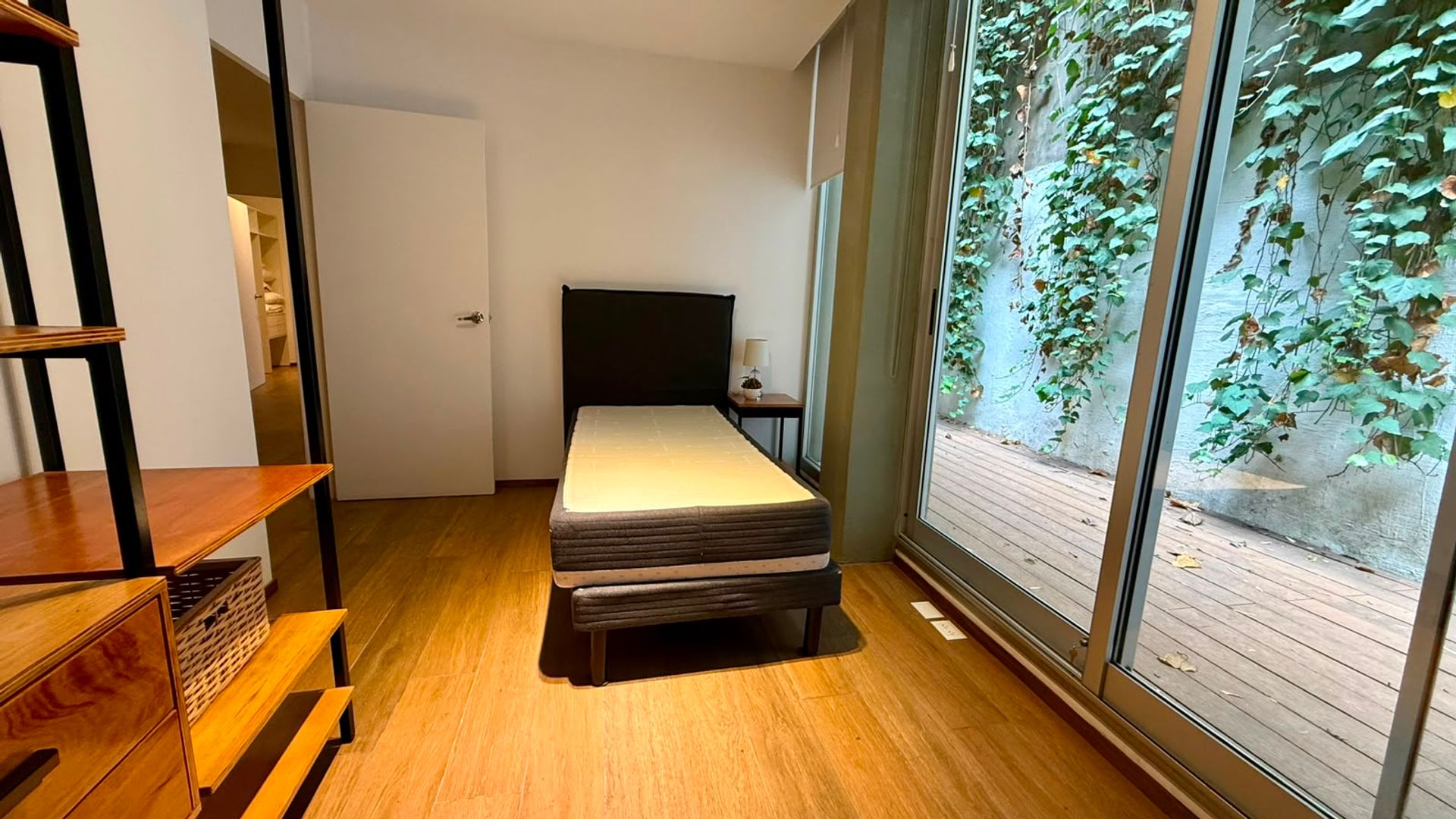 Venta 5 Amb. Om Punta Chica Con Cochera