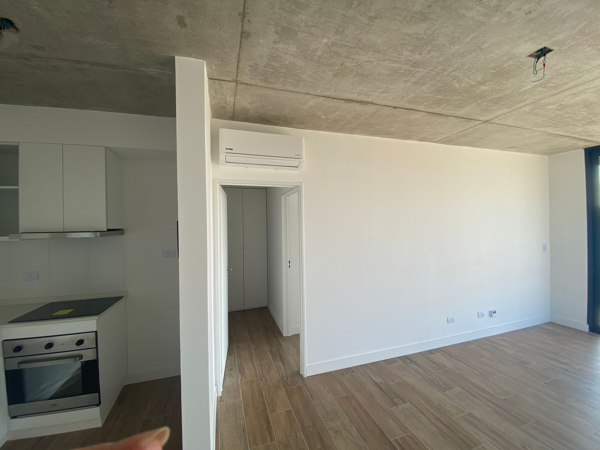 Dpto En Alquiler Anual 2 Amb Terrazas Santa Maria