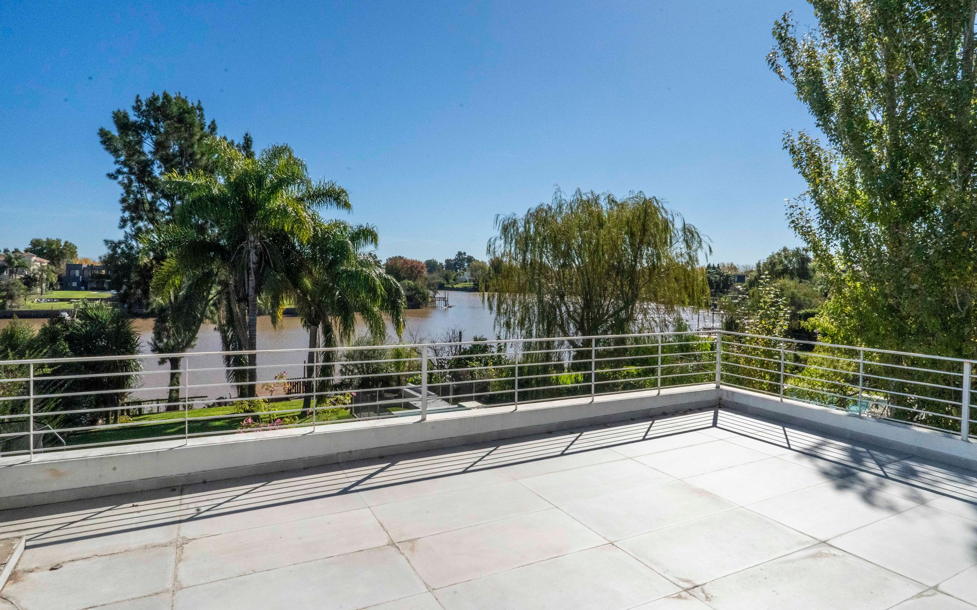 Venta casa 5 amb al Rio Santa Catalina Villanueva