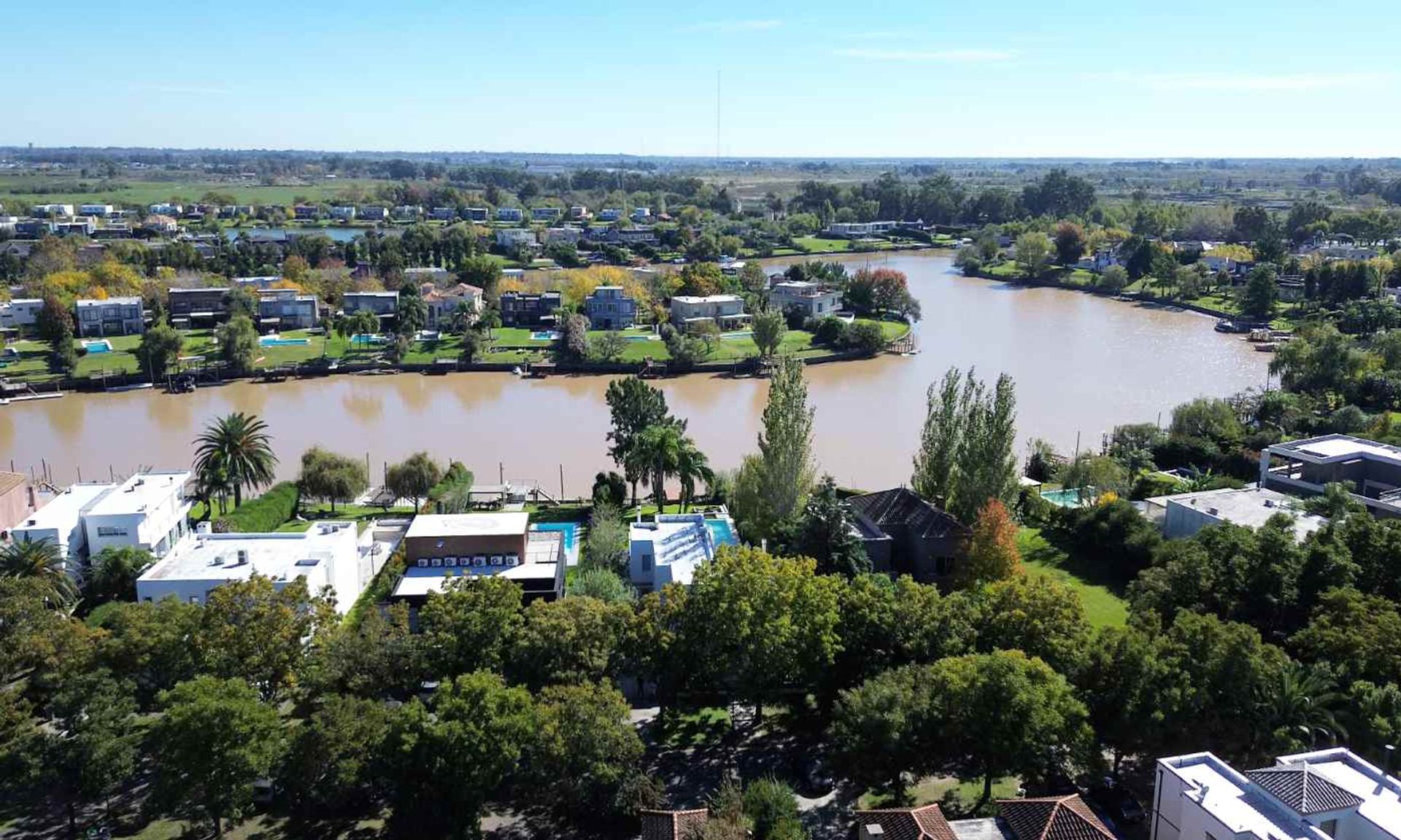 Venta casa 5 amb al Rio Santa Catalina Villanueva