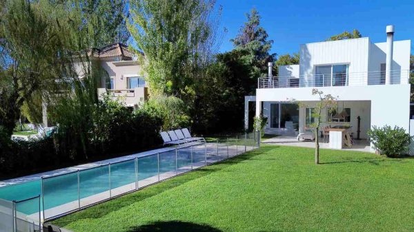 House For Sale, 5 Rooms On The River, Santa Catalina Villanueva