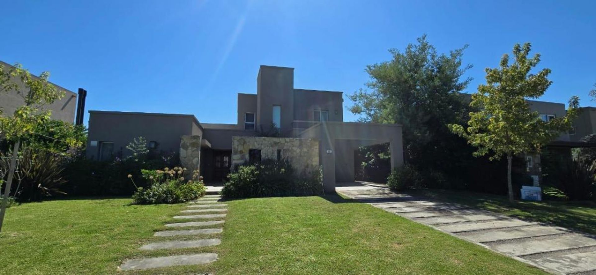 Casa En Alquiler Anual A Laguna Villanueva Tigre