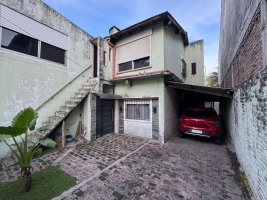 Commercial Zoning Lot for Sale Av Benavidez 500 m²
