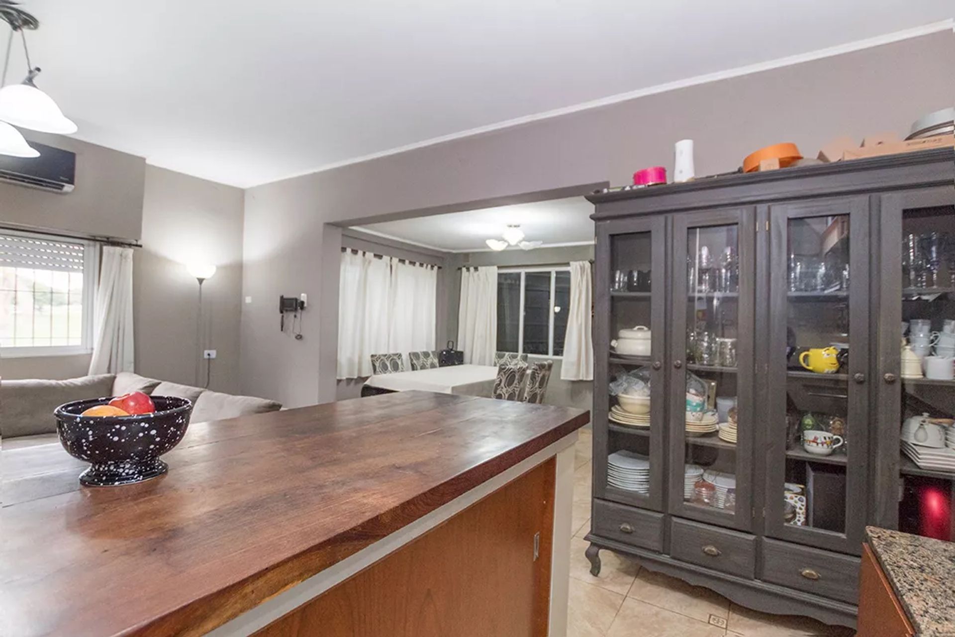 Venta Casa 4 amb Garage Terraza 2 Baños VICTORIA