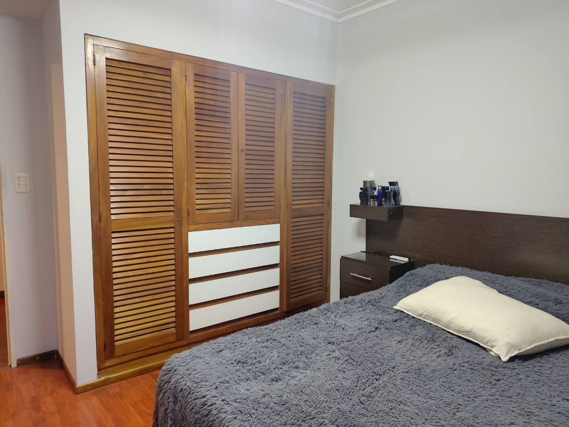 Venta PH 4 ambientes Munro con terraza y parrilla