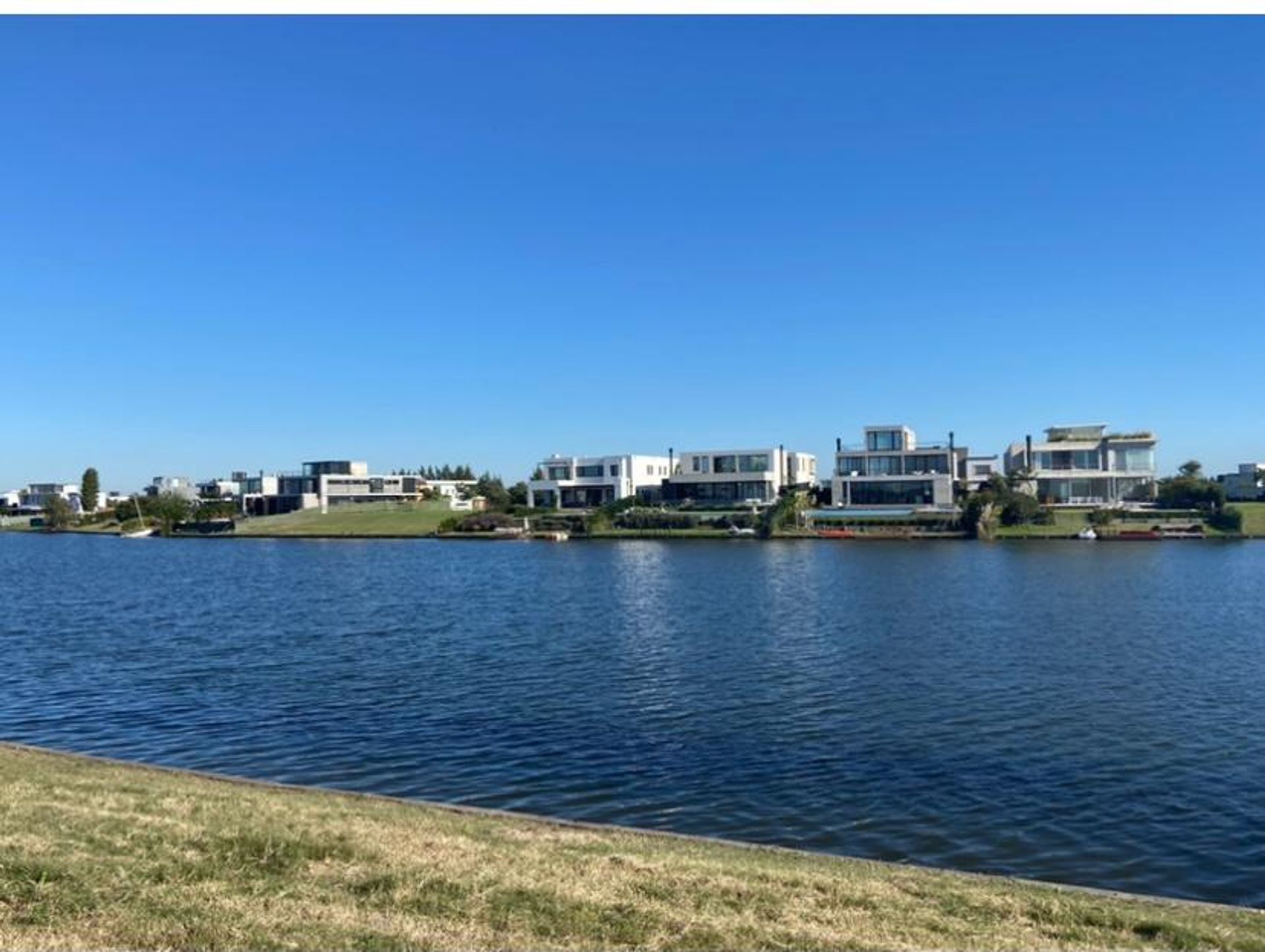 Lot for Sale in Virazon Nordelta at Central Lake