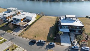 Lot for Sale in Virazon Nordelta at Central Lake