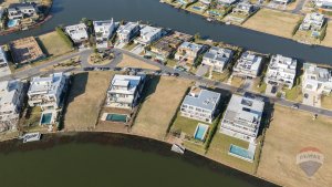 Lot for Sale in Virazon Nordelta at Central Lake