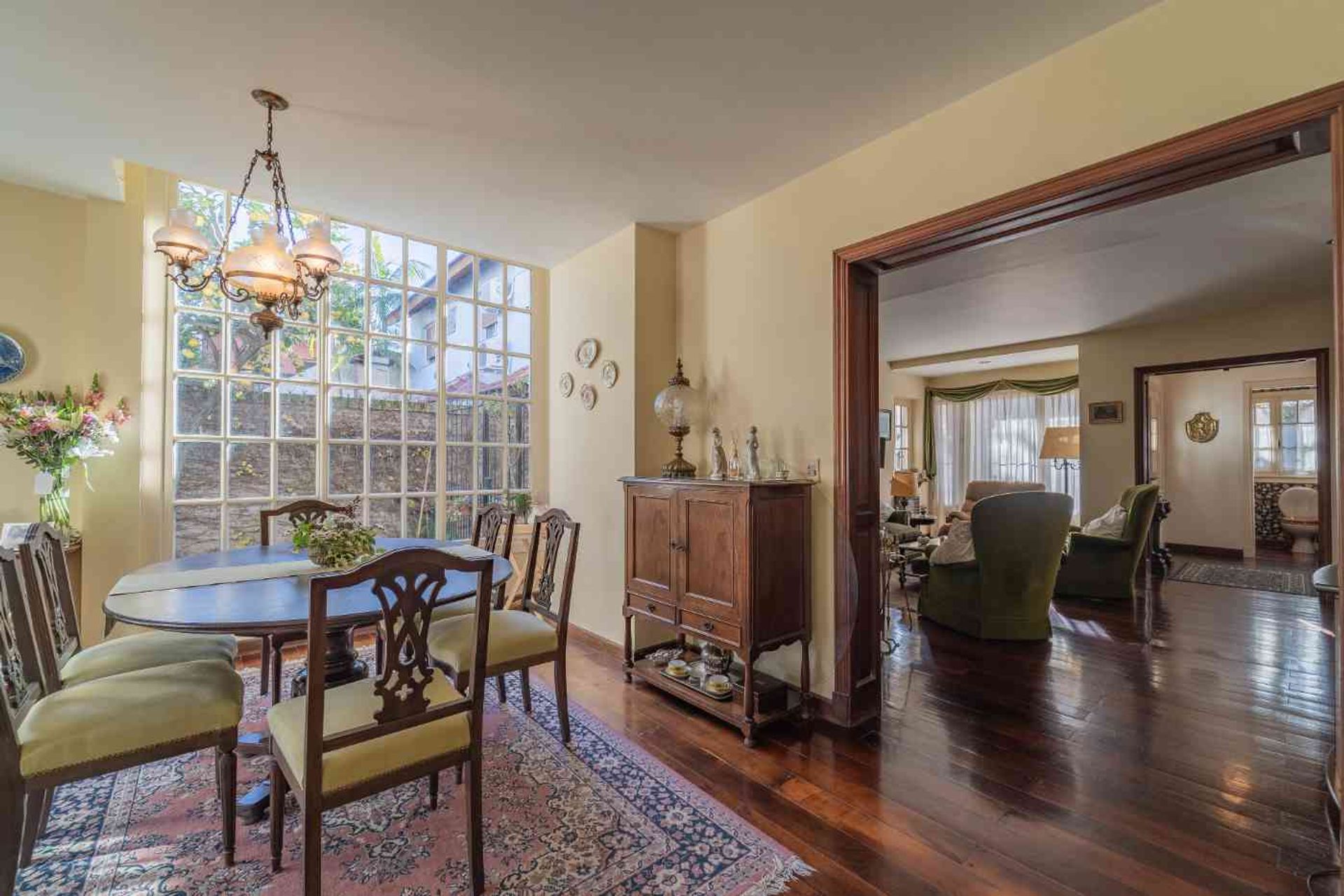 Venta Casa 6 Ambientes Con Jardín Y Pileta Olivos