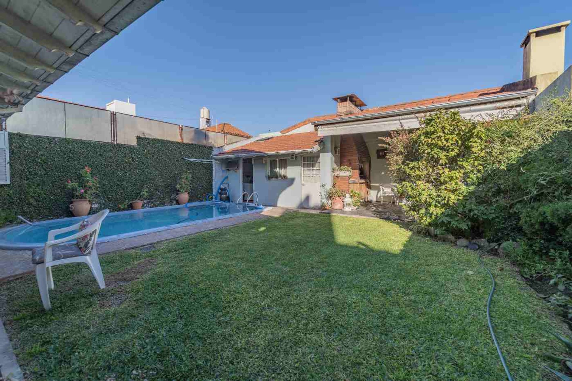 Venta Casa 6 Ambientes Con Jardín Y Pileta Olivos
