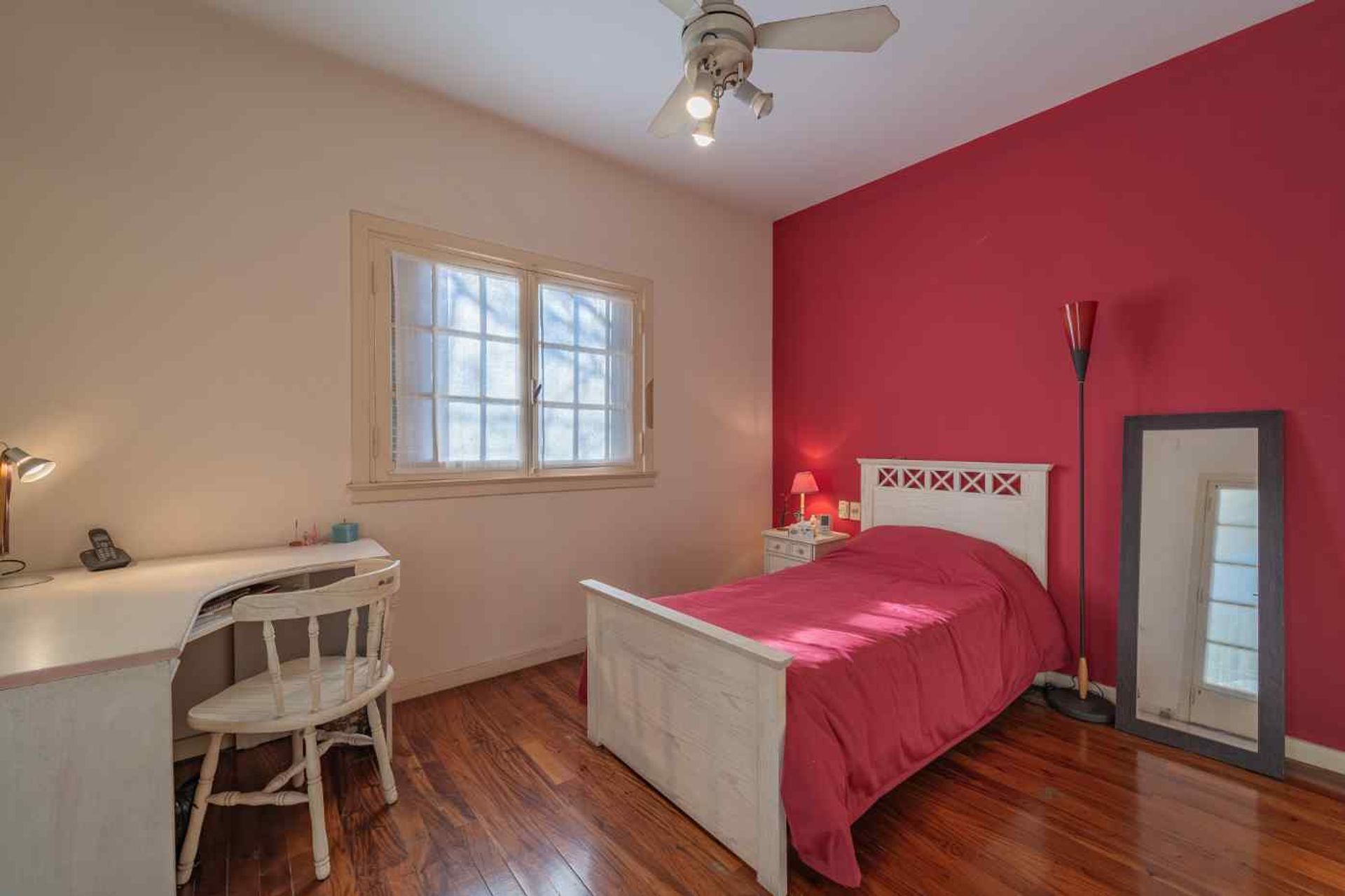 Venta Casa 6 Ambientes Con Jardín Y Pileta Olivos