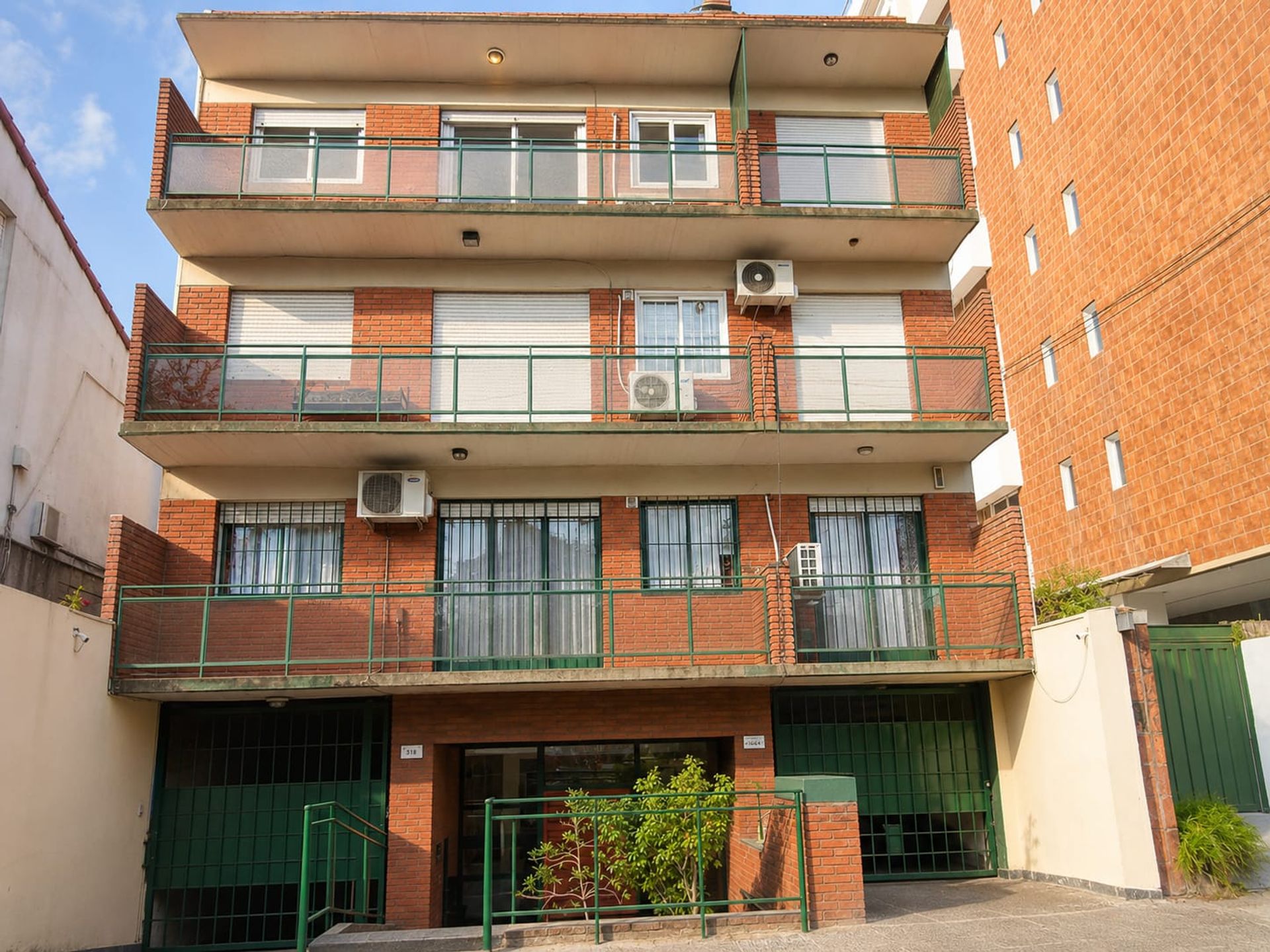 Venta San Isidro Hipodromo Departamento 3 Amb Coch