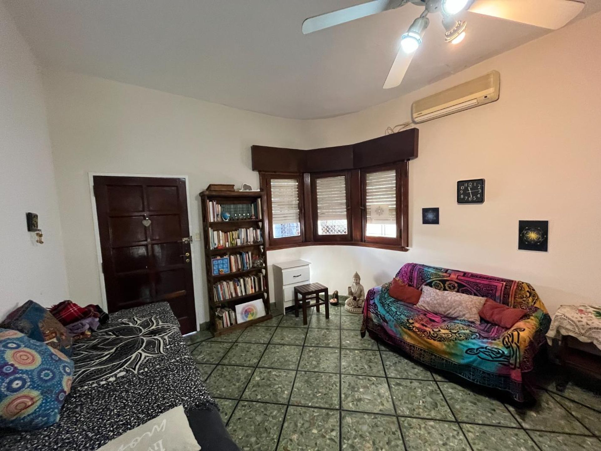 Casa Olivos 3 ambientes con cochera