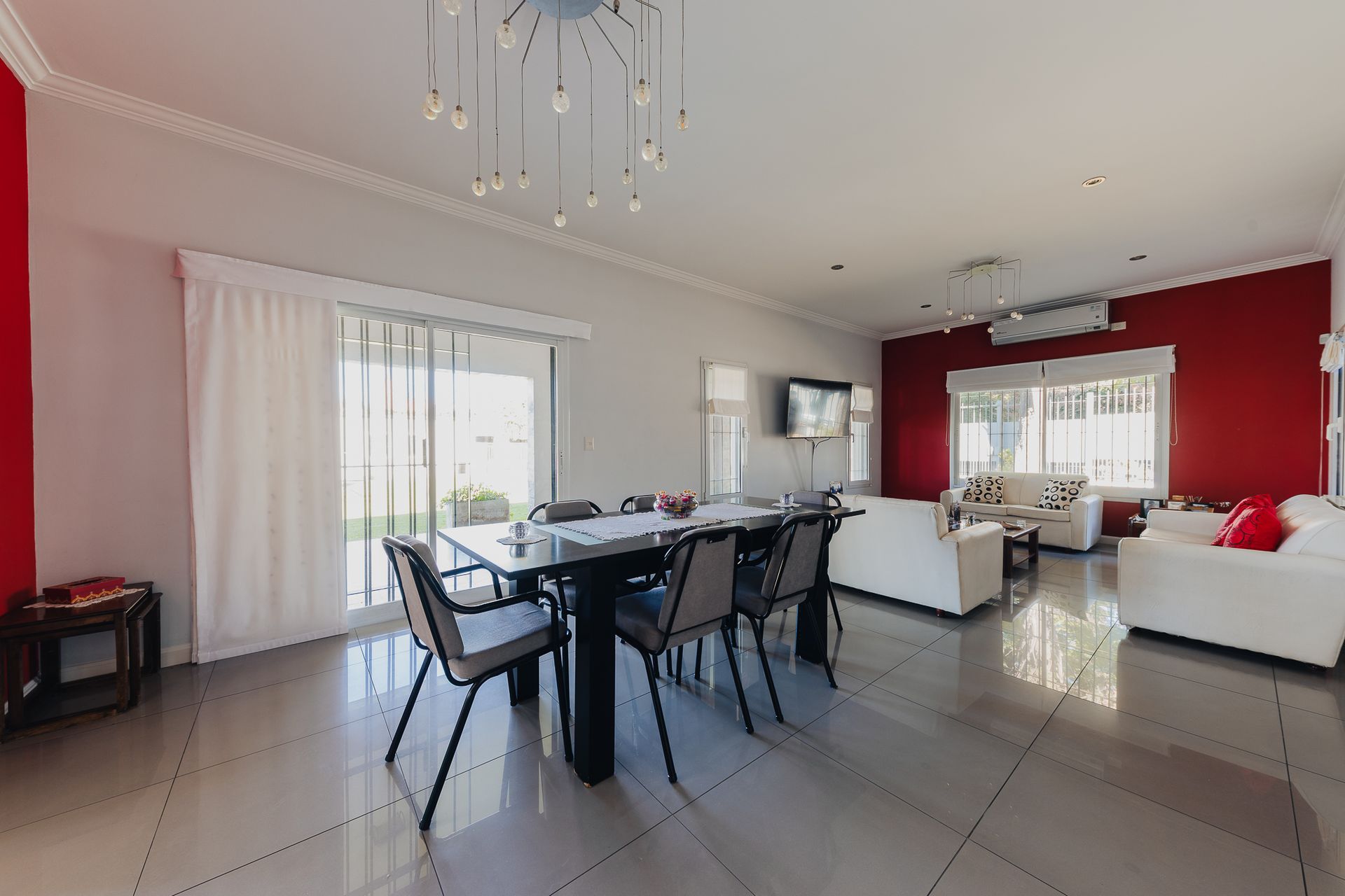 Venta Casa 4 Ambientes + Dependencia Don Torcuato