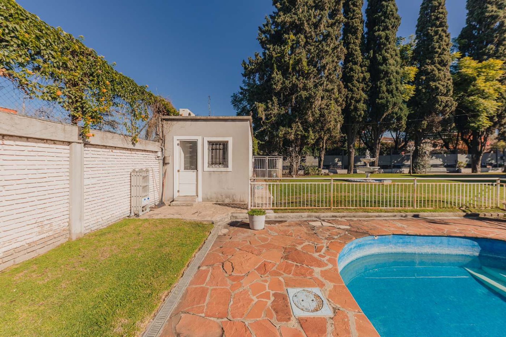 Venta Casa 4 Ambientes + Dependencia Don Torcuato