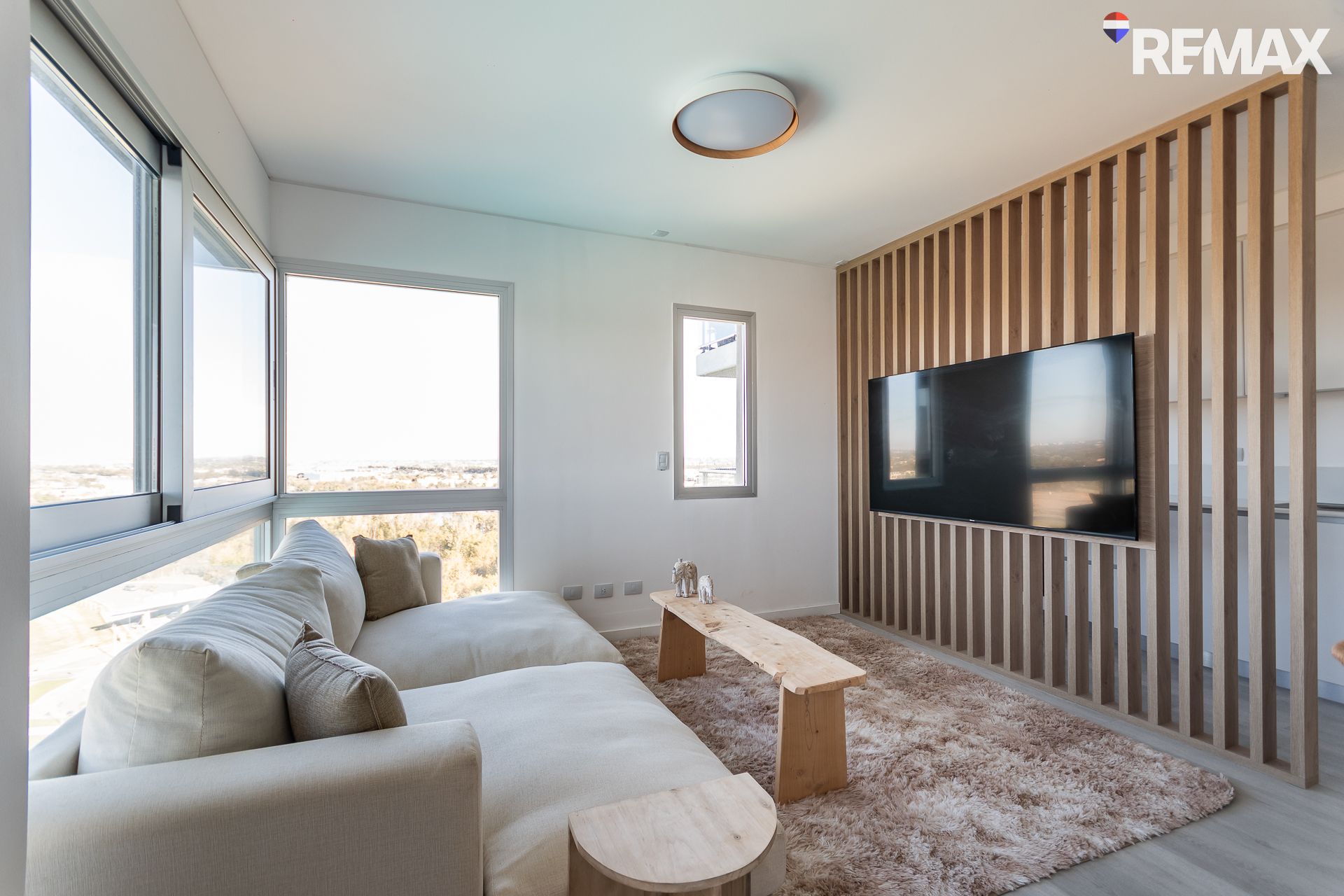 Dpto 4 amb c/cochera en VENTA, Remeros Beach,Tigre