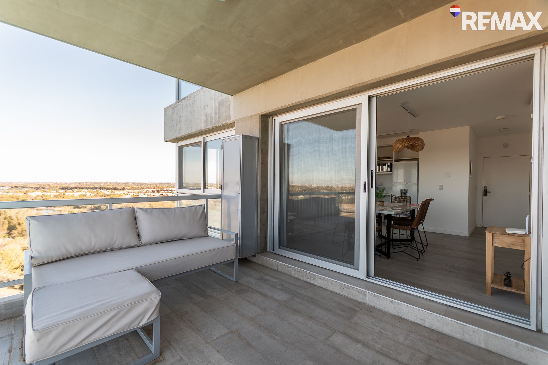Dpto 4 amb c/cochera en VENTA, Remeros Beach,Tigre